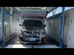 Teknisi kami memasang mesin cuci mobil untuk klien di Taiwan!