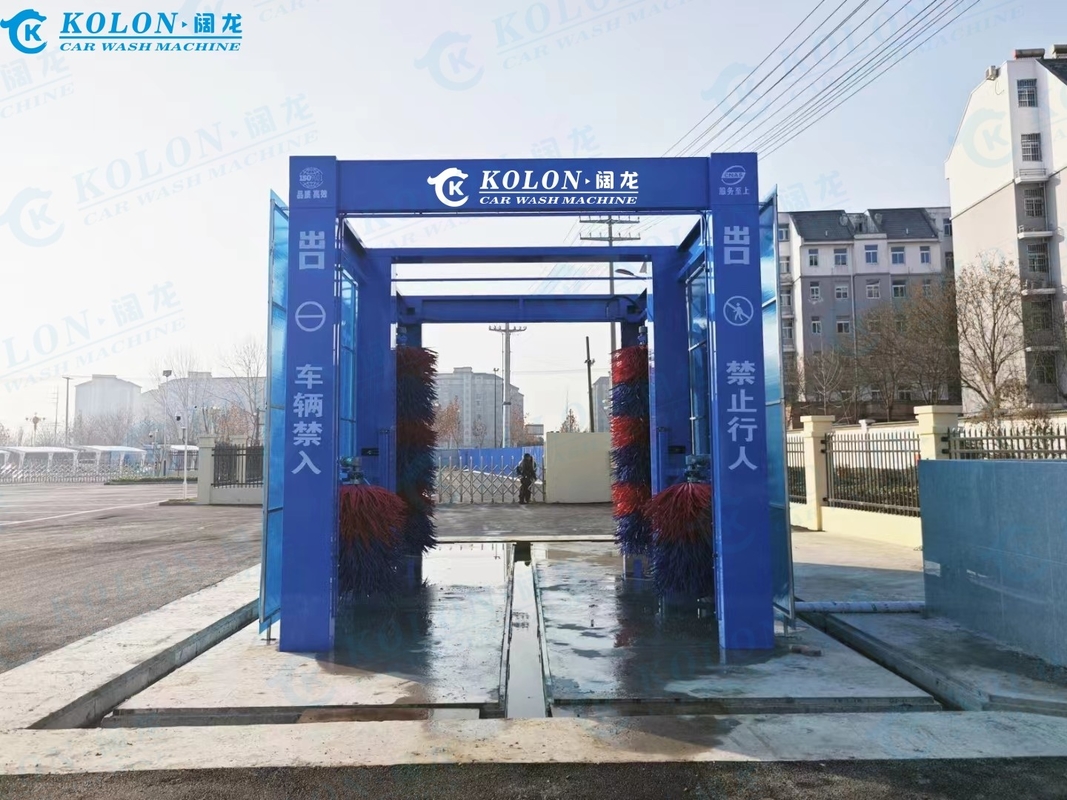 KOLON drive melalui tombol darurat berhenti Dilengkapi Bus Wash Machine dengan kontrol PLC 267L Konsumsi air