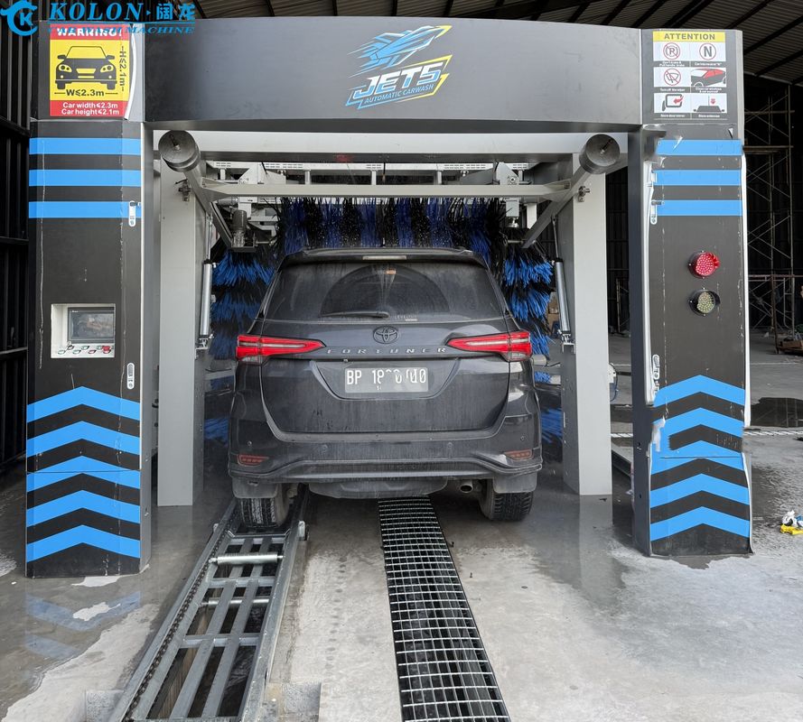 Kolon Inovatif dan Lanjutan Mesin Cuci Mobil Terowongan untuk Pembersihan Superior dan Tepat