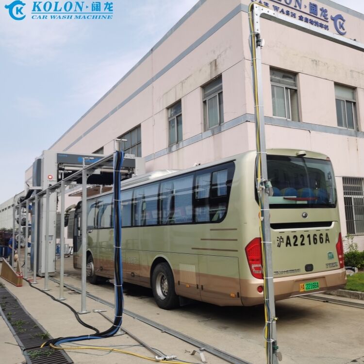 KOLON 23meter Durable Bus Contactless Wash Machine Designed to Provide Thorough Cleaning Solutions for Public Transport Fleets and Private Bus Operators