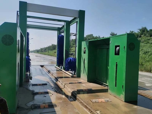 Mesin cuci bus yang disesuaikan untuk kebutuhan pembersih khusus Anda